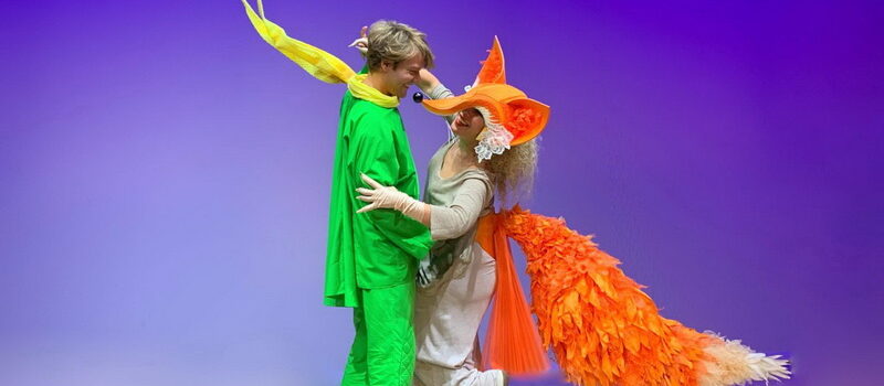 «Ο ΜΙΚΡΟΣ ΠΡΙΓΚΙΠΑΣ» ΣΤΟ ΘΕΑΤΡΟ ΚΙΒΩΤΟΣ ΑΠΟ ΤΗΝ ΠΑΙΔΙΚΗ ΣΚΗΝΗ ΚΑΡΜΕΝ ΡΟΥΓΓΕΡΗ ΓΙΑ ΤΗ ΝΕΑ ΘΕΑΤΡΙΚΗ ΣΕΖΟΝ 2026 -2027.